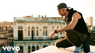 Enrique Iglesias  SUBEME LA RADIO Official Video ft Descemer Bueno Zion amp Lennox [upl. by Botnick477]