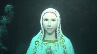 Its a Miracle Virgin Mary Statue Comes Alive Mother Mary Under Water [upl. by Ardnuahsal117]