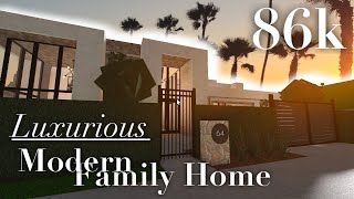 Luxurious 86k Modern Family Home  No Advanced Placement  Bloxburg Speedbuild [upl. by Alik]