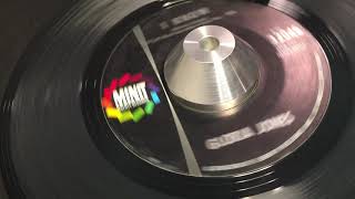 Gloria Jones  I Know  Minit Records 32046 [upl. by Jagir]