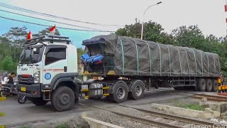 Mobil Truk Tronton Panjang Penuh Muatan Truk Pertamina Truk Tronton Dump Truk Mixer Truck [upl. by Ahswat680]