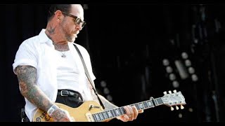 Social Distortion Sucks  Your Favorite Band Sucks Podcast [upl. by Al428]