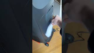 JBL Partybox 710 bass vs paper [upl. by Pantin]