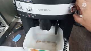 HOW TO DESCALE Delonghi MAGNIFICA ESAM 3000B [upl. by Robert9]