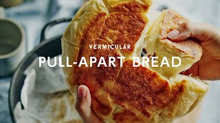 Vermicular  Musui–Kamado  Recipe  PullApart Bread [upl. by Hsetirp]