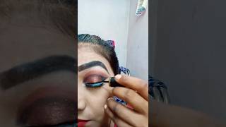 Eyeliner lagane ka aasan tarikasimple and very easy eyeliner lagane ka tarika batayeeyeliner [upl. by Ainecey]