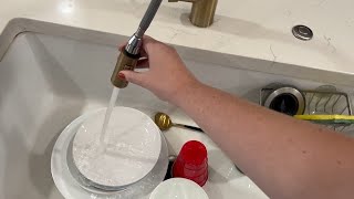 Is this faucet any good Up close in person view amp demo  KRAUS Pulldown Kitchen Faucet Review [upl. by Glialentn]