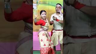 বিহু reels Unmona Konwar bihu dance Mou Kuwari Amguri Unmona Konwar bihudance Sk skjubahomaj [upl. by Wilburn431]