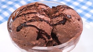 Helado de Chocolate fácil y delicioso  4 Ingredientes y SIN máquina heladera [upl. by Attennek]