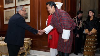 King Jigme Khesar Namgyel Wangchuck of Bhutan called on President Mukherjee at Rashtrapati Bhavan [upl. by Anivad775]