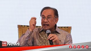 MGNews  quotBila Saya Kata Tidak Ambil Gaji Kena Sindir Jadi Tahun Depan Saya Kena Ambil Balikquot  PM [upl. by Ednalrim681]