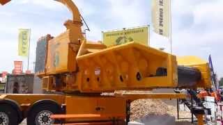 CBI Chipmax 484VR chipper Interforst 2014 [upl. by Nona351]