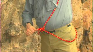 How to tie a one handed bowline [upl. by Dinsdale]