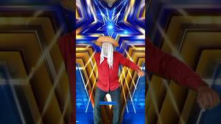 Where is his right arm unbelievable magic that wows everyone americasgottalent magic bgt [upl. by Alphard750]