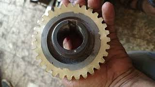 Making a Worm Gear on Hobbinghobbingmillingautomobilelathemechanicalengineeringwormgear [upl. by Norwood]