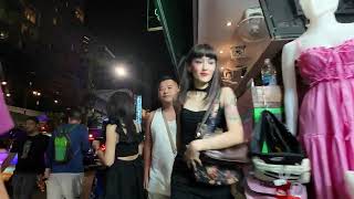 THAILAND Bangkok Nightlife Sukhumvit soi 4 NANA [upl. by Eceertal116]