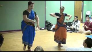 Dance  Bhajan  Dianas Yoga Studio  Surata and Gopi Krishna  Yasomati Nandana [upl. by Lyndsie]