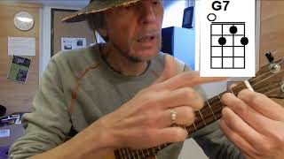 Stille nacht in 2 versies Ukelele ukulele lesje chord melody en fingerstyle met Tab [upl. by Mcmullan628]