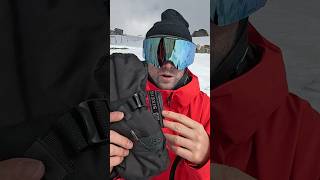 Important feature to look for in snowboard mittens snowboarding ​⁠686 686 [upl. by Yendahc]