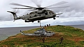 US Military Biggest Helicopter CH53E Super Stallion Recovers AH1Z Viper Attack Helicopter [upl. by Queenie413]