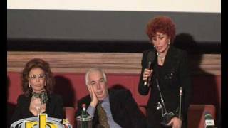 LA MIA CASA E PIENA DI SPECCHI con Sophia Loren  3°parte conferenza stampa  WWWRBCASTINGCOM [upl. by Yennaiv]