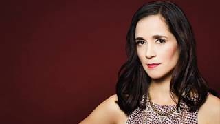 JULIETA VENEGAS  Morena mia Ft Miguel Bosé [upl. by Rayford]