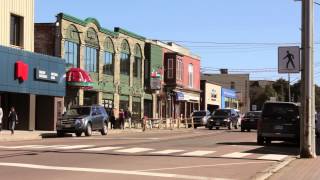 Shediac  TOURISME  version française [upl. by Dorren]