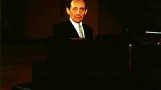 Horowitz plays LisztHorowitz Hungarian Rhapsody No 2 [upl. by Mullane329]