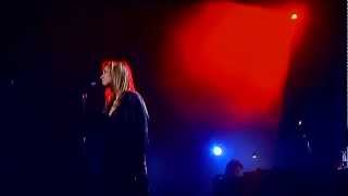 Lara Fabian  Je Suis Malade 2003 Live HDavi [upl. by Annail]