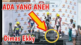 Ada Yang Aneh Saat Dimas Ekky Naik Podium Seri Cev Moto2 Catalunya [upl. by Abocaj]