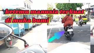 Menelusuri tempat kulineran paling lengkap  imamz Suebannyuu vlog walking walkingaround [upl. by Tahp55]