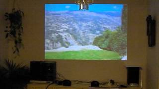 Prueba vídeo proyector de led quotXsagon HD5quot [upl. by Ddej920]