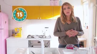 Mieke Kosters  Knalroze overnight oats  Recept uit In 20 minuten van XL naar S [upl. by Ahsirt120]