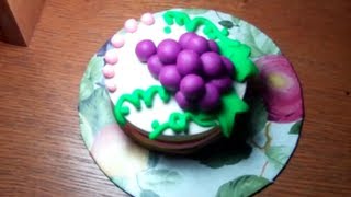 Making of mini grapes cake from playdoh [upl. by Erehc]