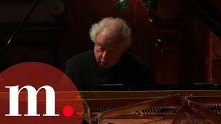 Sir András Schiff performs Bachs French Suite No 5 in G Major BWV 816 [upl. by Lah]