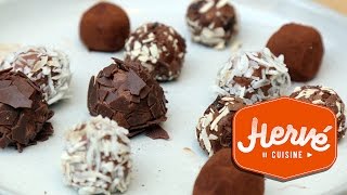 Truffes au CHOCOLAT pour Noël LA recette ultra facile [upl. by Zobias]