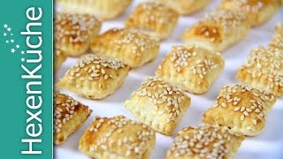 Sesamkissen aus Blätterteig backen schnell amp einfach Fingerfood DIY [upl. by Kciredohr912]