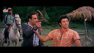 इनाम की ज़रूरत आपके इन पालतू कुत्तो को है मुझे नहीं  Sunny Deol  Bollywood Hindi Movie  Betaab [upl. by Gardie]