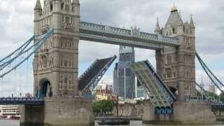 Tower Bridge London Opening and Closing [upl. by Eednas953]