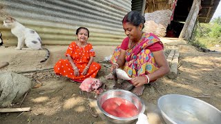 মাছ কিনে ভালোবাসার মায়ের ঘরে এসে পড়লাম😅 mach kine bhalobashar mayer ghore chole elam [upl. by Petey9]