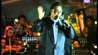 Wajah Kesayangan Hamba  Hail Amir  Konsert Ritma Kenangan 2008 [upl. by Yttap937]