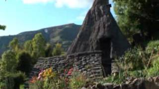 MON BEAU CANTAL 1 VALLEE DE LA CEREmpg [upl. by Gussman561]