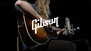 Gibson J45 Standard 2019 Vintage Sunburst  Gear4music demo [upl. by Lledyl]