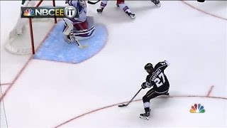 Alec Martinez wins the 2014 Stanley Cup for Los Angeles Kings in 2OT [upl. by Sixel]