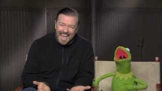 Muppets official interviews amp review Kermit Miss Piggy Constantine [upl. by Eiramacissej401]