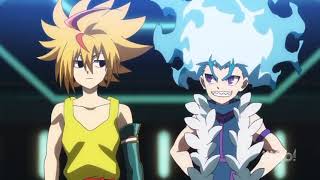 Beyblade burst surge raid luinor and mirage fafnir Vs brave valtyrek and super Hyperion [upl. by Dicky]