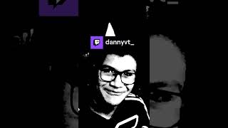 la siente atrás  dannyvt en Twitch [upl. by Gadmann]