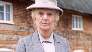 Joan Hickson Miss Marple Sleeping Murder [upl. by Eboh]