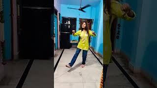 Kit chali kit chali ban k kabutari poonamchauhan1 trendingdance song viralvideo highlights [upl. by Foulk]