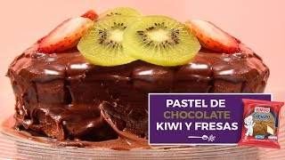 Pastel de chocolate kiwi y fresas  Resuelve con amigos Resuelve con Bimbo [upl. by Alegnaoj]